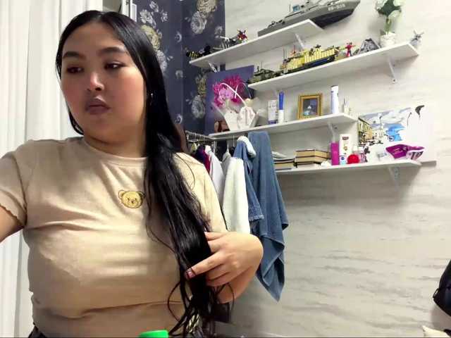 MiliBella live cam on BongaCams