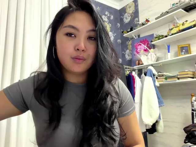MiliBella live cam on BongaCams