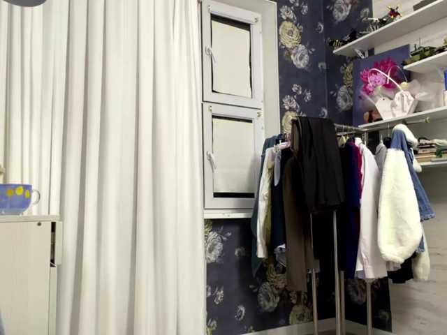 MiliBella live cam on BongaCams