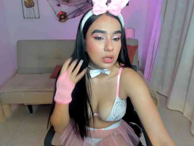 AlanaFox