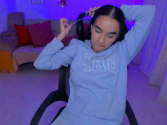 AlanaFox