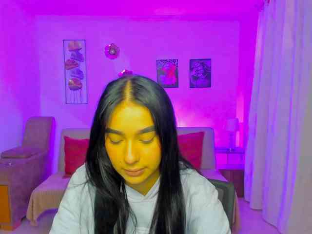 AlanaFox