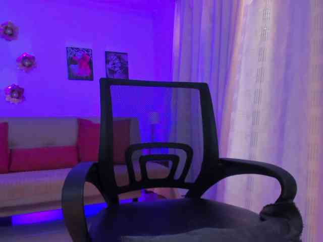 AlanaFox