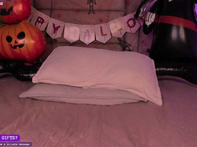 Caandy- live cam on BongaCams