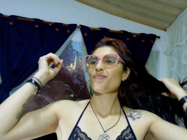 ninfaria live cam on BongaCams