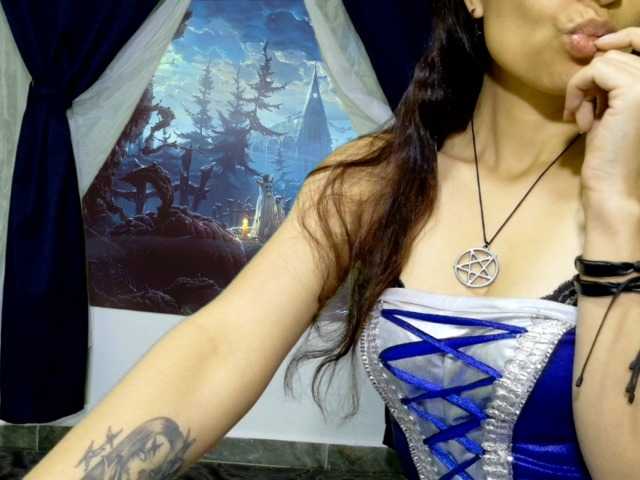 ninfaria live cam on BongaCams