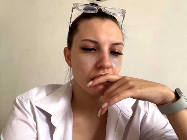 ChristenKarlsen live cam on BongaCams