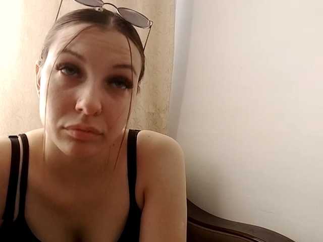 ChristenKarlsen live cam on BongaCams