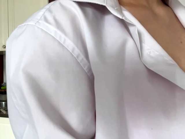 ChristenKarlsen live cam on BongaCams