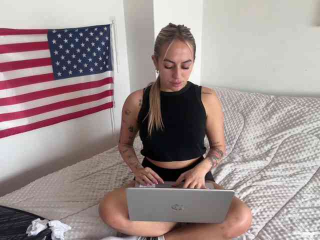 sweetmaya325