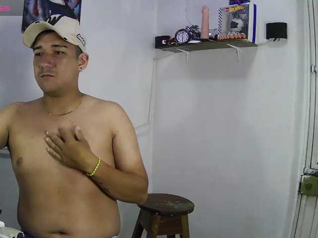 adrianisreihot
