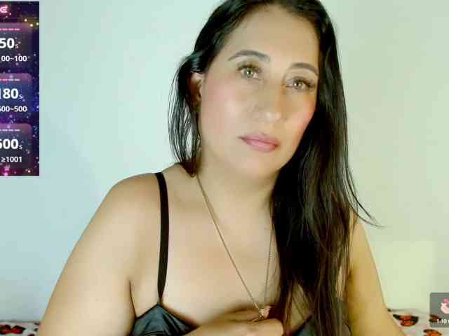 carolinalovee69 carolinalovee69