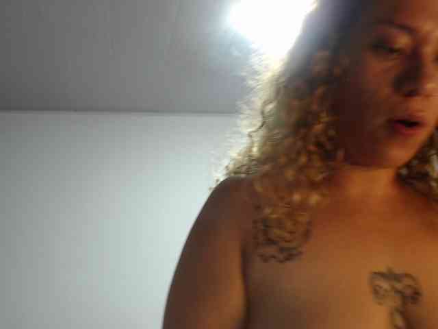 KaelVance webcam