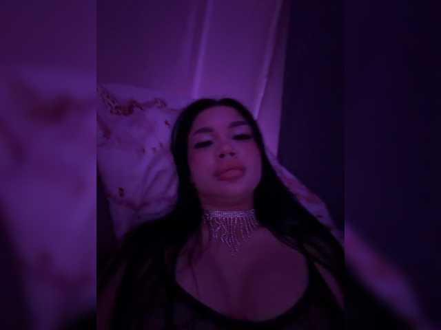 Rinavay live cam on BongaCams