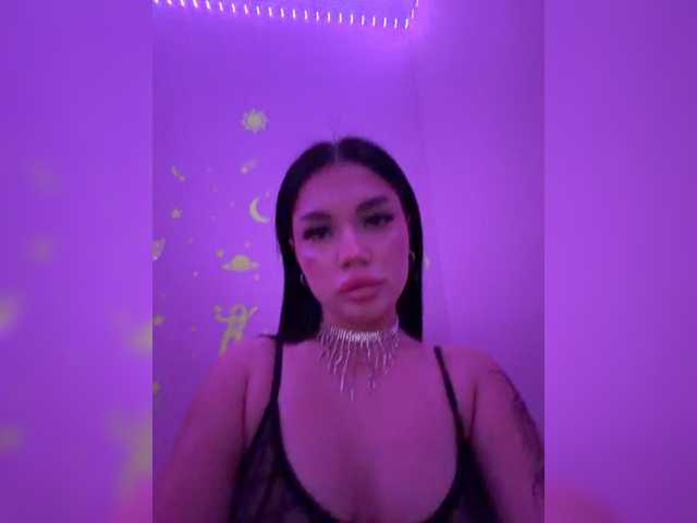Rinavay live cam on BongaCams