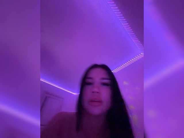 Rinavay live cam on BongaCams