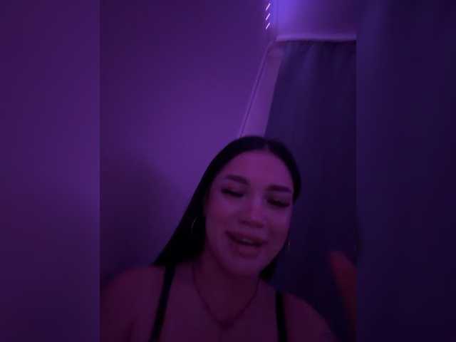 Rinavay live cam on BongaCams