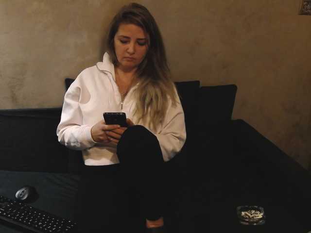 KateBloom live cam on BongaCams