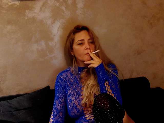 KateBloom live cam on BongaCams