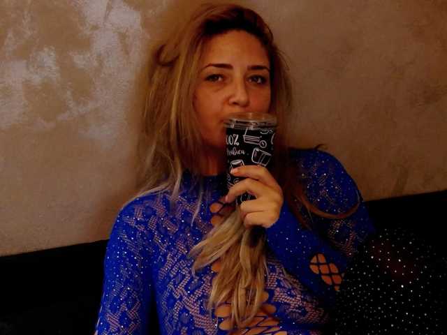KateBloom live cam on BongaCams