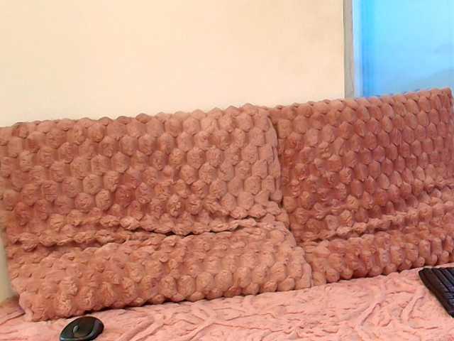 Anissia- live cam on BongaCams