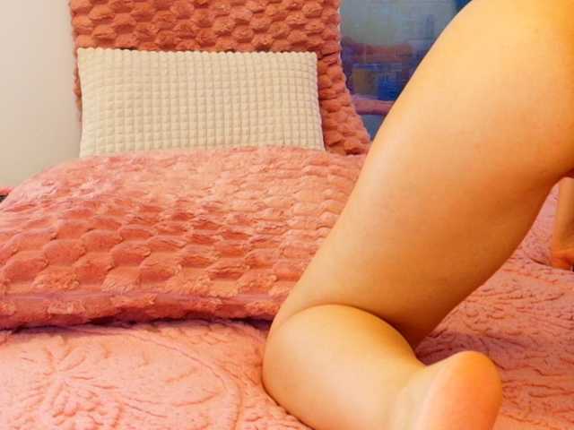 Anissia- live cam on BongaCams