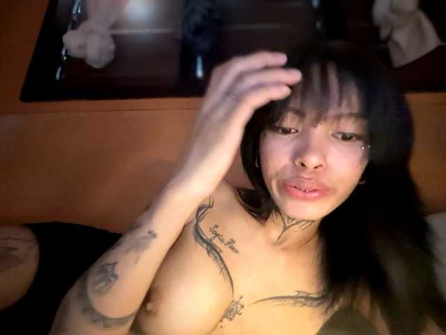 urnewobsession live cam on BongaCams