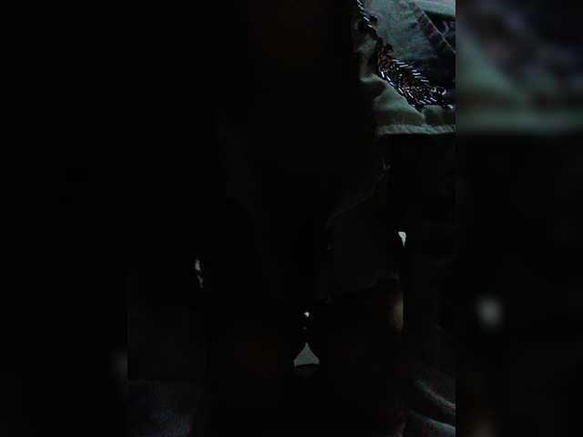 Simply-Ishu live cam on BongaCams