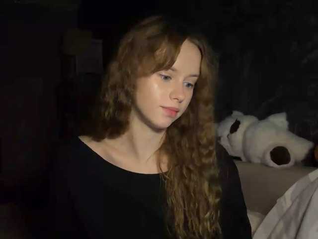 curlyhaired live cam on BongaCams