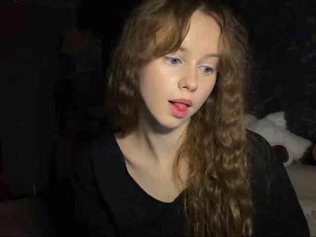 curlyhaired webcam