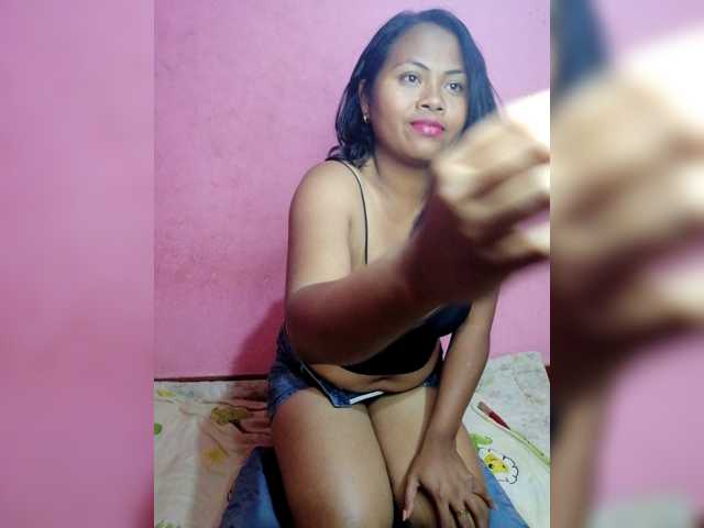 Shaniasexy live cam on BongaCams