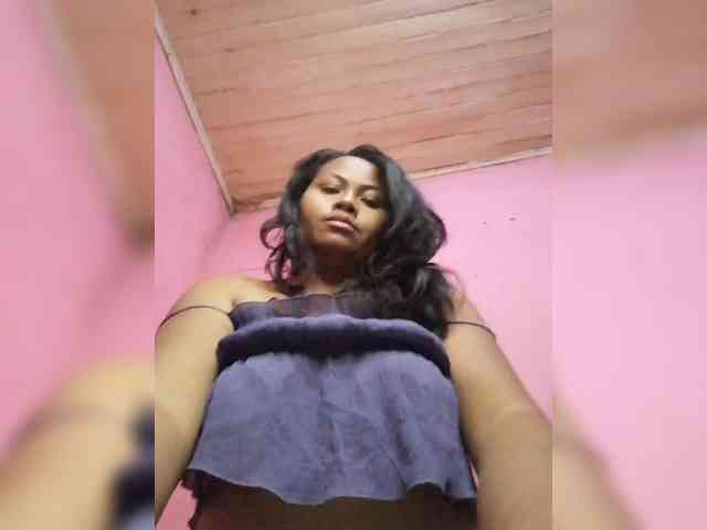 Modèle: Shaniasexy