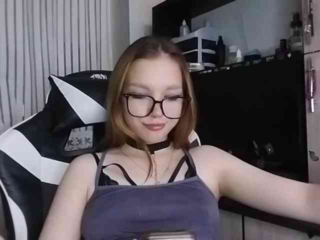 Moomlife - Girl 
