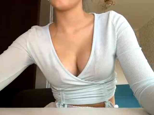 KarlaCulmer webcam