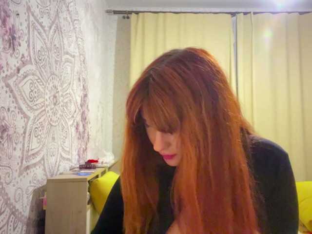KiraLoveXQ live cam on BongaCams