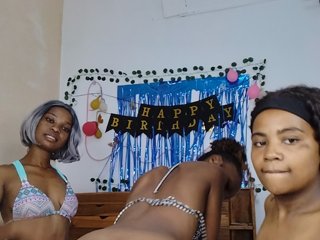 BadBitchesToo Porn Show