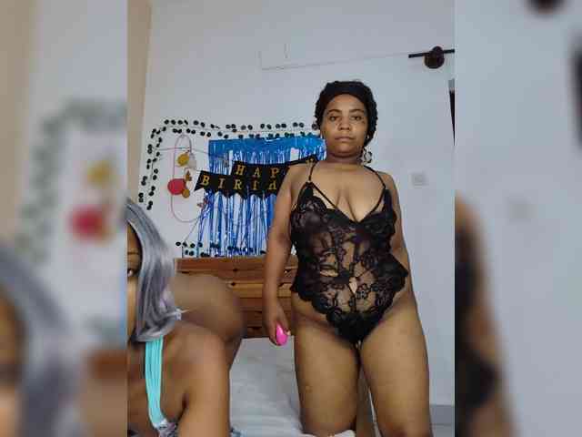 Modèle: BadBitchesToo