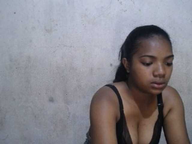 XKendal live cam preview