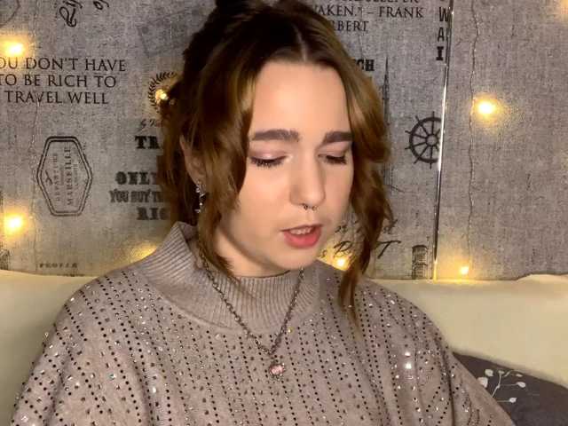 EmilyAnderl live cam on BongaCams