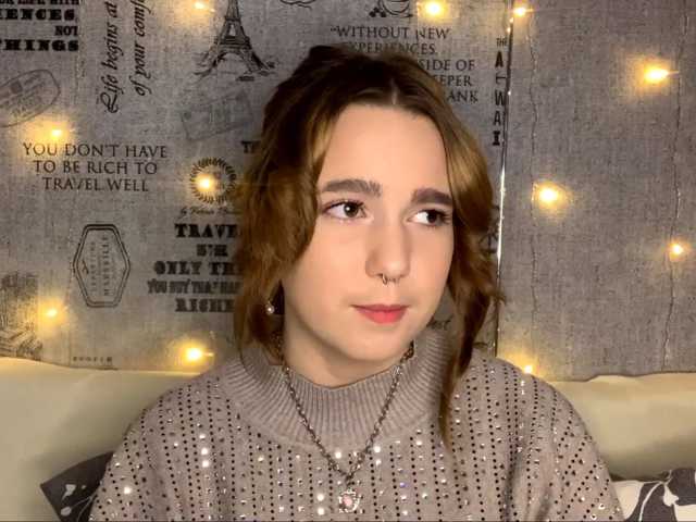 EmilyAnderl live cam on BongaCams