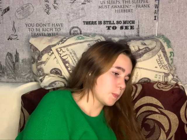 EmilyAnderl live cam preview