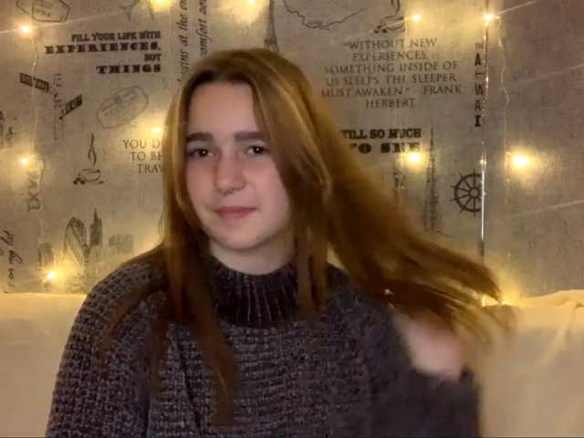 EmilyAnderl live cam on BongaCams