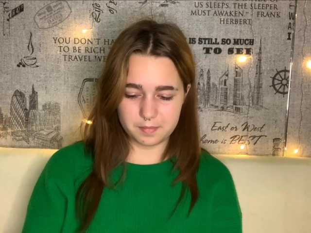 EmilyAnderl live cam on BongaCams
