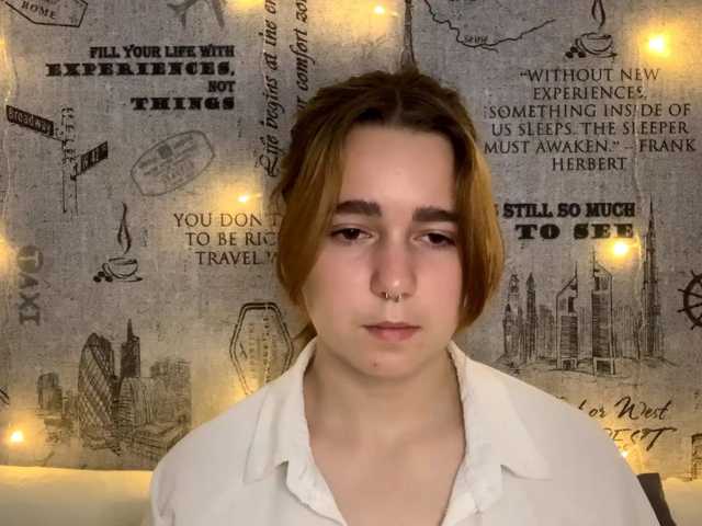 Emilyanderl live cam