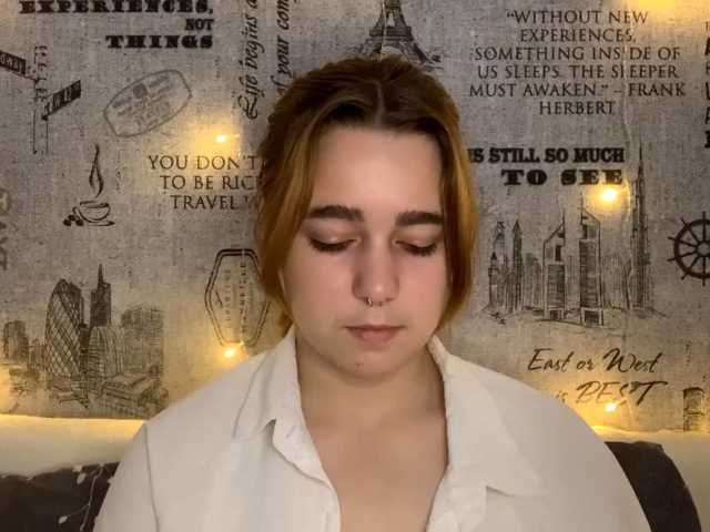 Emilyanderl live cam