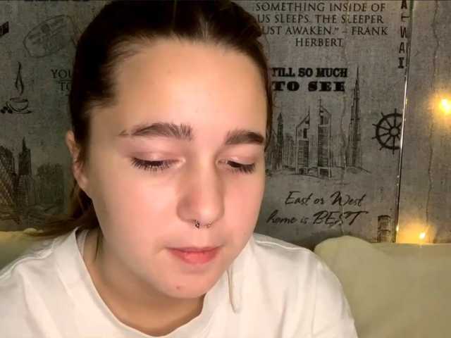 Emilyanderl live cam