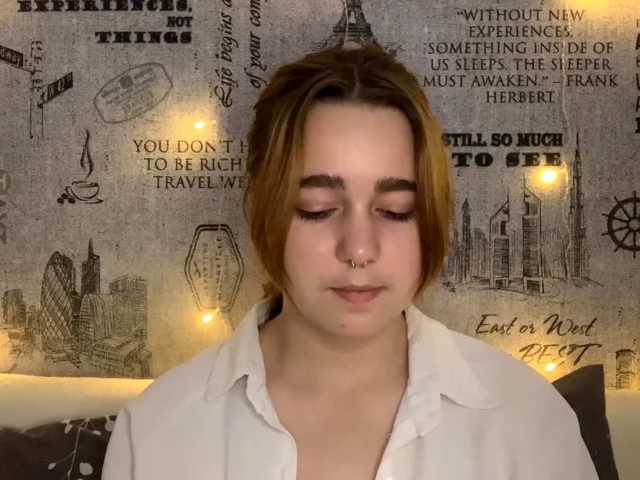 EmilyAnderl live cam on BongaCams