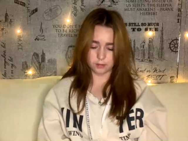 EmilyAnderl live cam on BongaCams