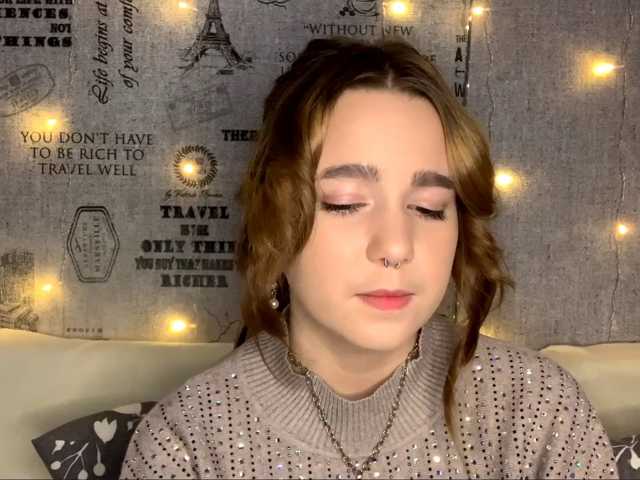 Emilyanderl live cam