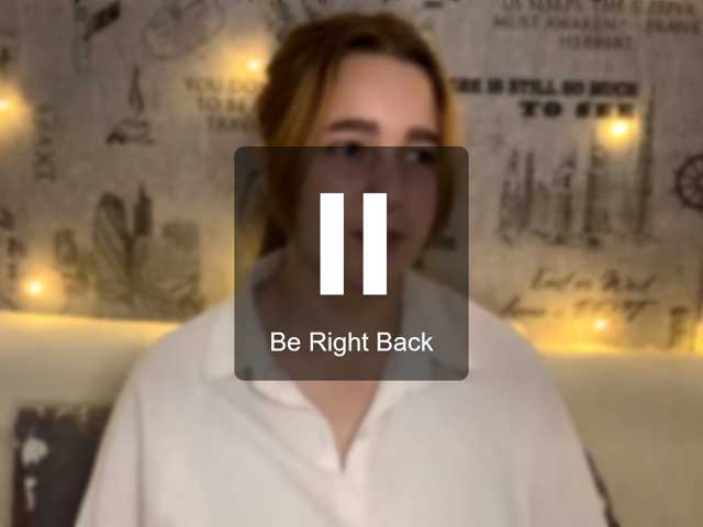 EmilyAnderl live cam preview